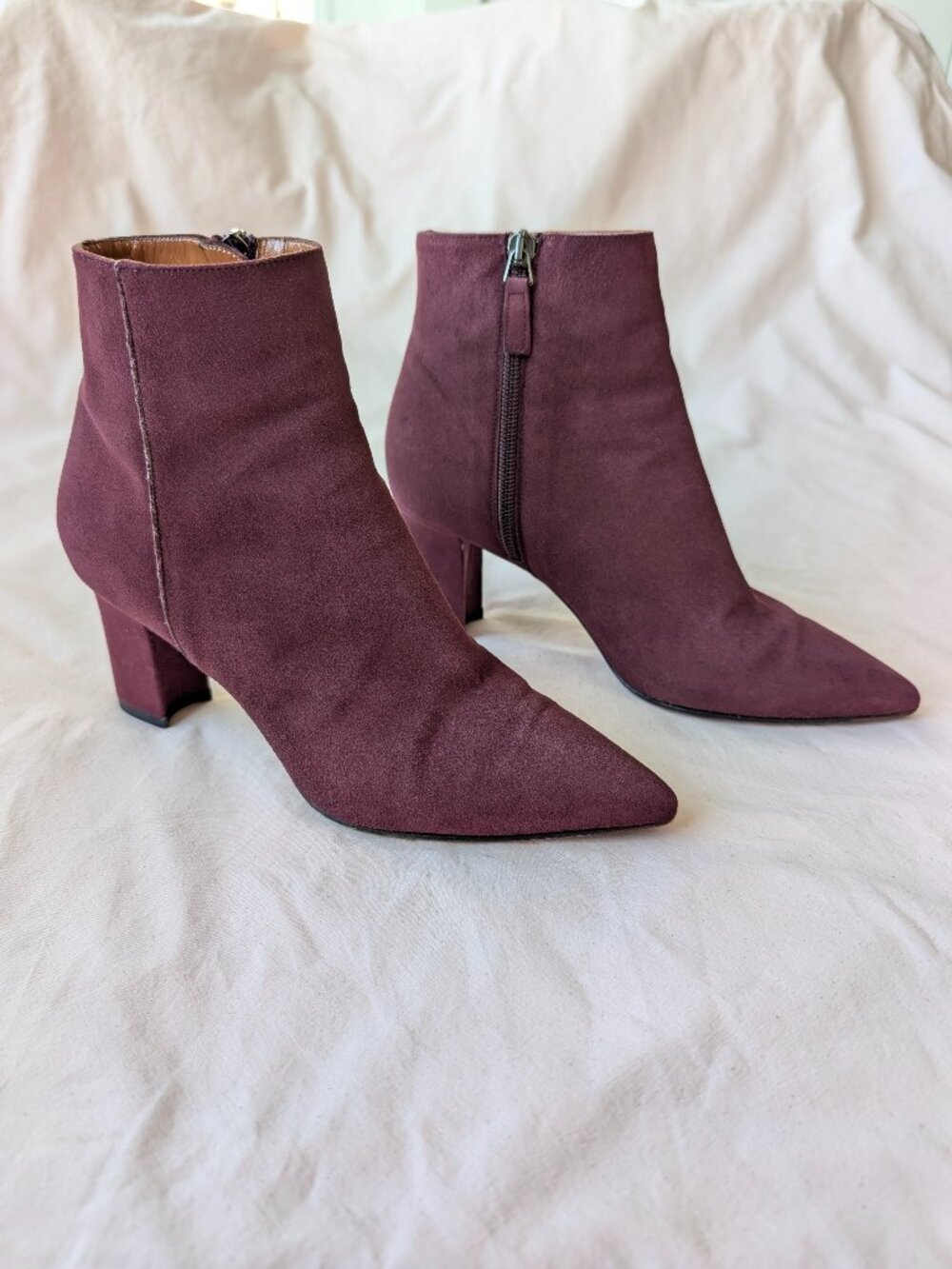 AQUATALIA Plum Suede Pointed Toe Block Heel Ankle Boot | 6.5